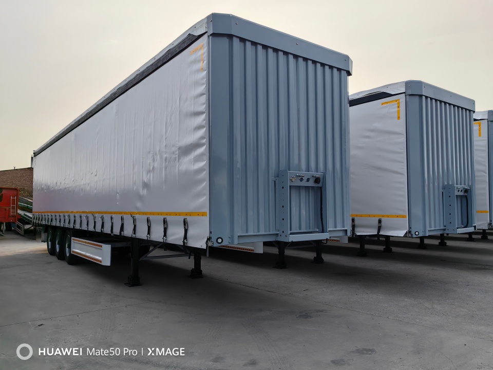 Derun Vehicle با موفقیت مجموعه ای از سرنوشت سازهای جانبی با کارایی بالا را به جمهوری دموکراتیک کنگو (DRC) تحویل داد