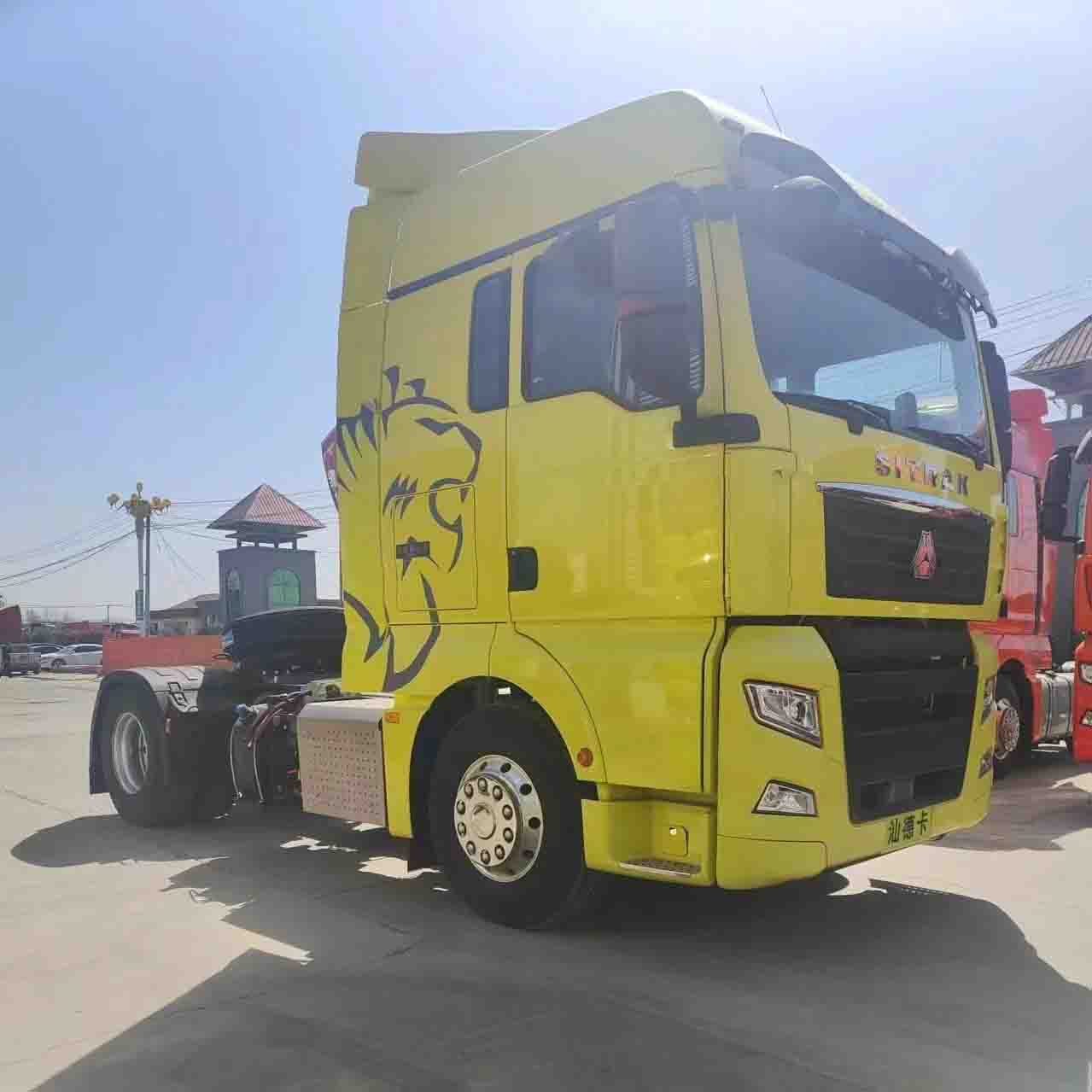 سر کامیون تراکتور Sinotruk Howo 4x2 Sitrak کارکرده